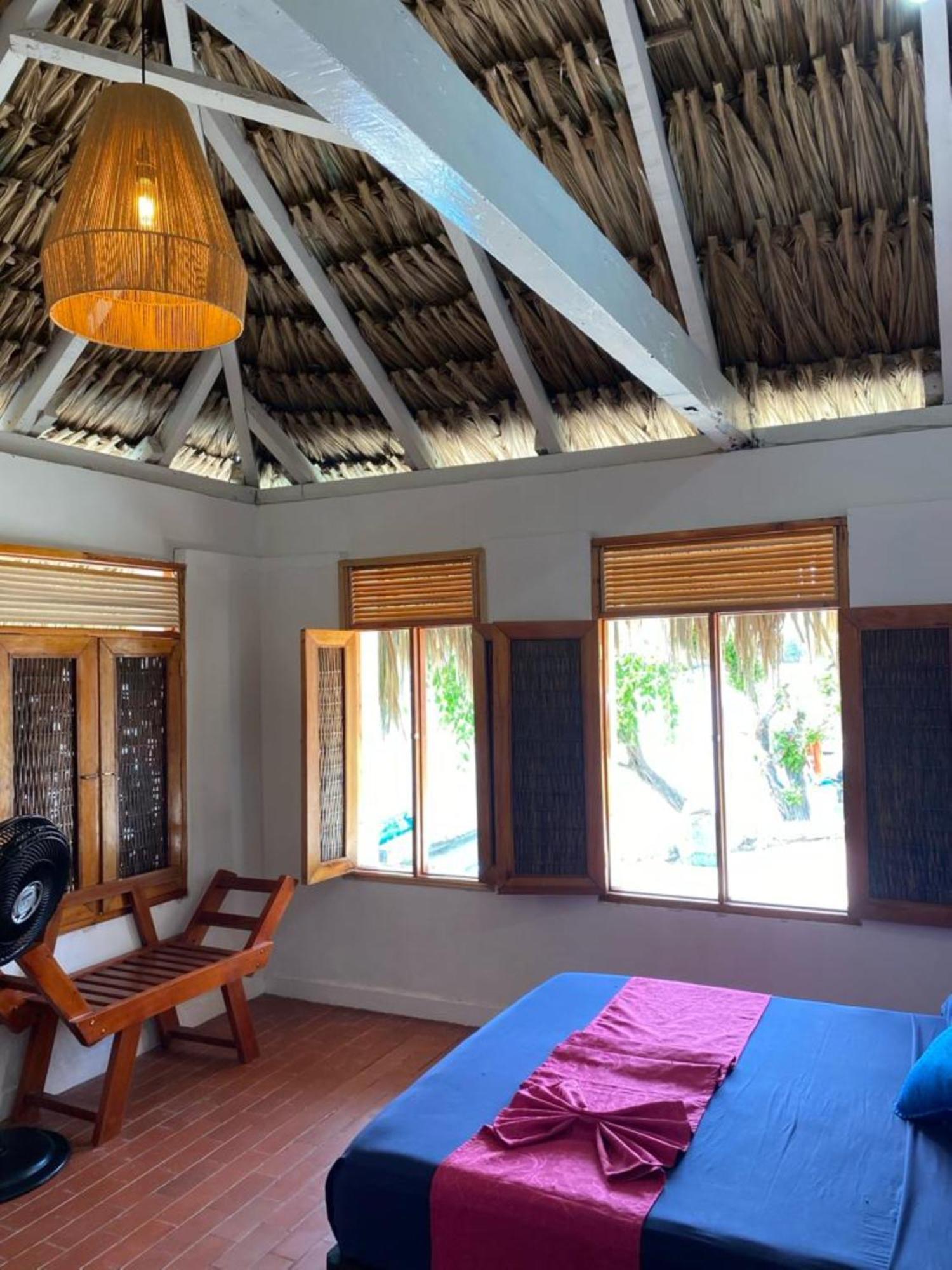 Isla Los Erizos Ecohouse Isla Grande  Exterior foto